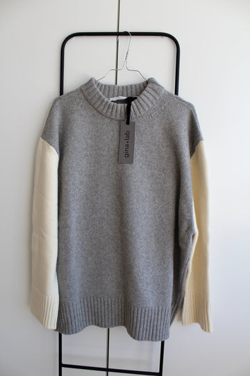 Issie knitted sweater - str. M